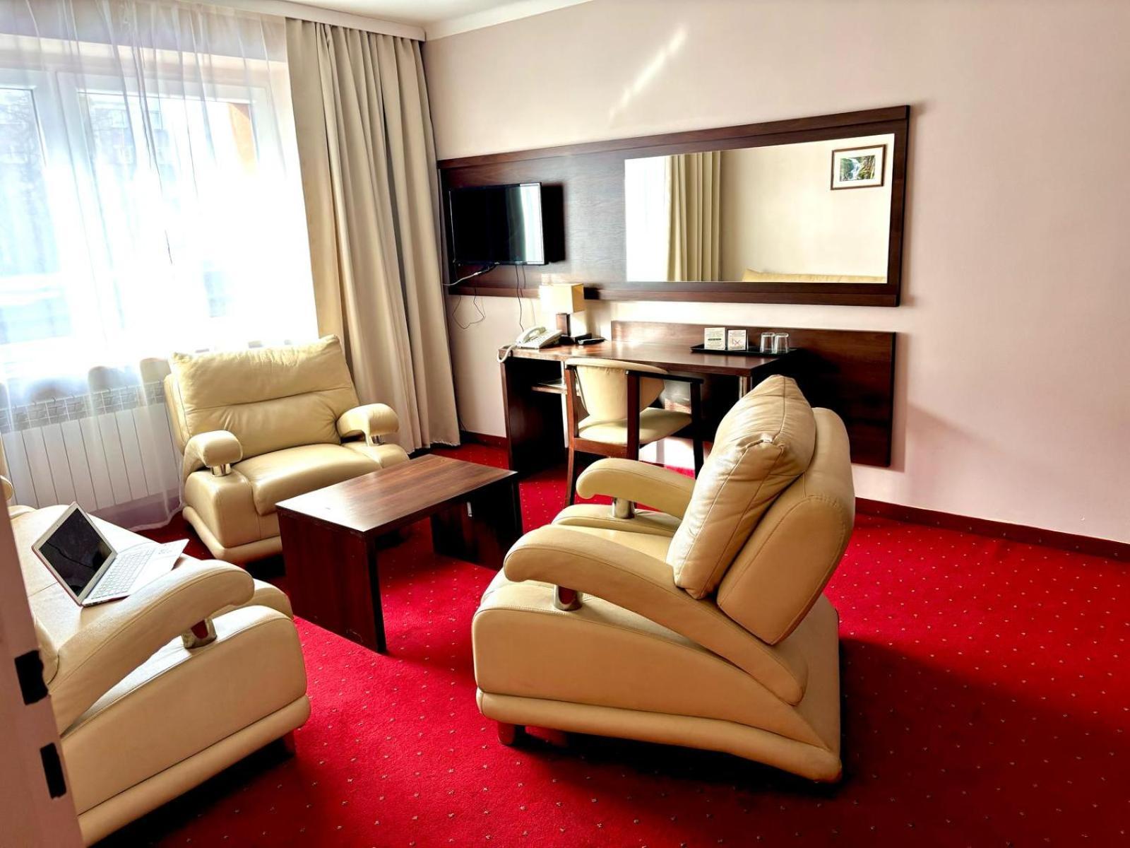 Hotel Orion Sosnowiec Exteriör bild