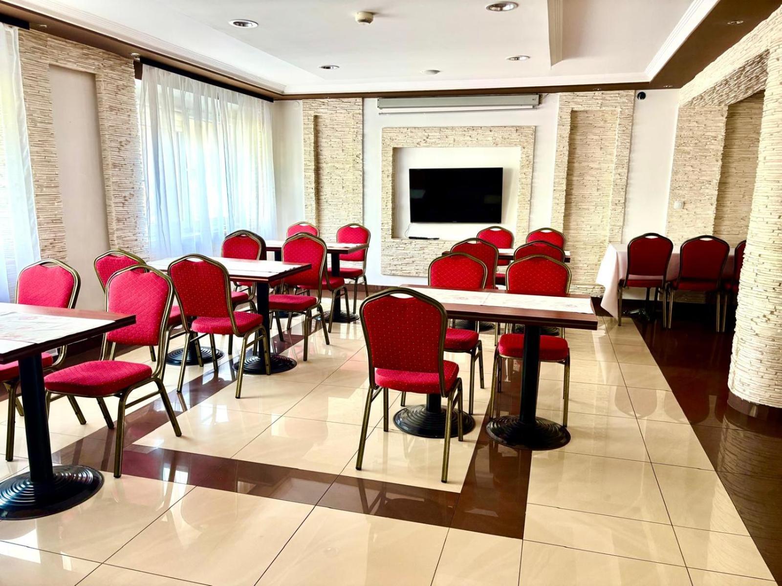 Hotel Orion Sosnowiec Exteriör bild