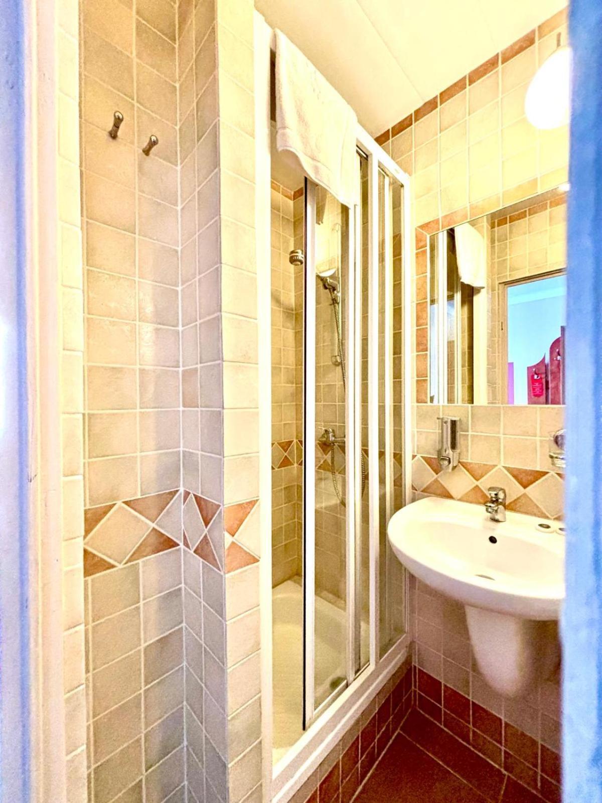 Hotel Orion Sosnowiec Exteriör bild